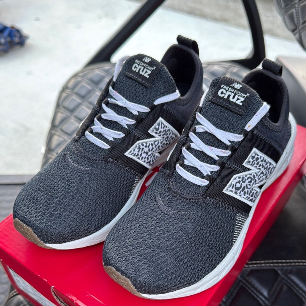 New Balance Fresh Foam X Cruz Artisan v3 Black size 8
